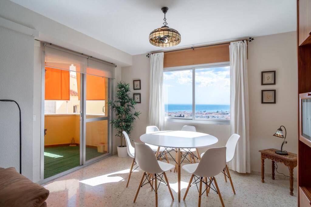 Apartament Desayuno Con Vistas, Parking Privado Terraza La Cala Del Moral Zewnętrze zdjęcie